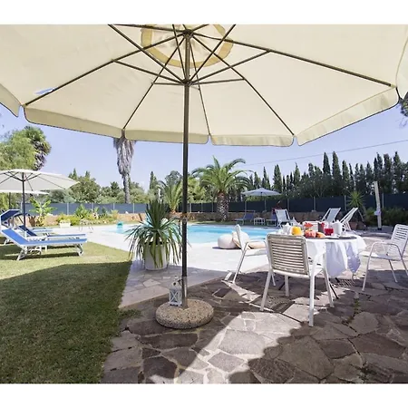 Alghero, Sporting With Swimming Pool 빌라
