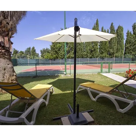 Alghero, Sporting With Swimming Pool 오이메도